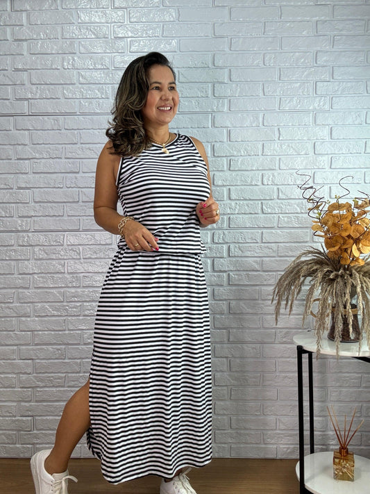 Vestido Listrado Atemporal